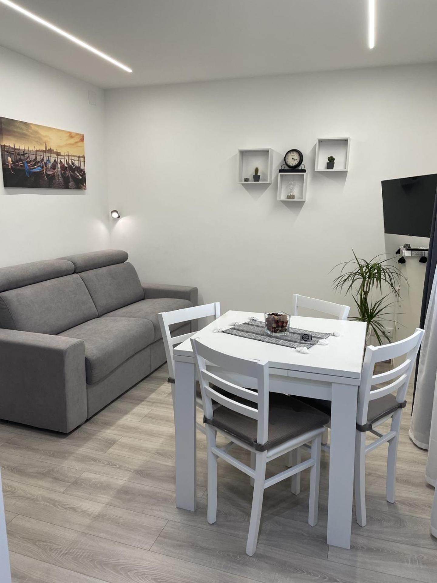 Bnb Apartment Ferrara Udine Eksteriør bilde